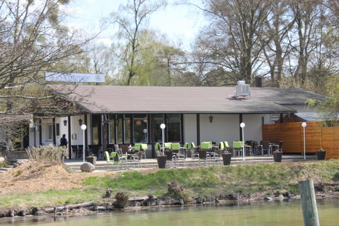 Budget Seezeit-Resort Am Werbellinsee Altenhof (Brandenburg) Exterior foto